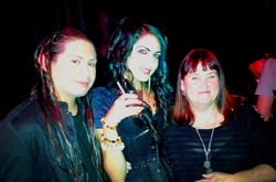 Devoted Fans, tags: Julien-K, Los Angeles, California, United States, Crowd, The Roxy Theatre - Filter / Julien-K / Menew on Aug 14, 2012 [286-small]