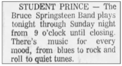The Bruce Springsteen Band on Nov 28, 1971 [820-small]
