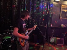 Eyrie House Ruins / Two Wrong Turns / Luke Deroy on Nov 30, 2025 [757-small]