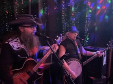 Eyrie House Ruins / Two Wrong Turns / Luke Deroy on Nov 30, 2025 [925-small]
