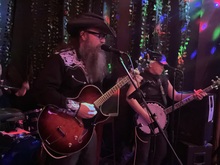 Eyrie House Ruins / Two Wrong Turns / Luke Deroy on Nov 30, 2025 [942-small]