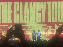 Twenty One Pilots / Dayglow on Oct 26, 2025 [136-small]