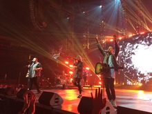 Hillsong Worship / Jesus culture / Elevation Worship / Martin Smith / Brian Houston on Apr 14, 2016 [137-small]