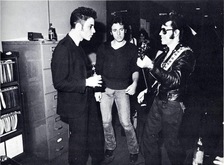 Robert Gordon / Link Wray / Bruce Springsteen on Dec 2, 1977 [164-small]