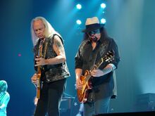 Lynyrd Skynyrd / ZZ Top on Oct 29, 2011 [902-small]