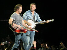Darius Rucker / Brett Eldredge / Brothers Osborne / A Thousand Horses on Jun 27, 2015 [158-small]