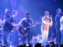 Darius Rucker / Brett Eldredge / Brothers Osborne / A Thousand Horses on Jun 27, 2015 [161-small]