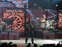 Darius Rucker / Brett Eldredge / Brothers Osborne / A Thousand Horses on Jun 27, 2015 [163-small]