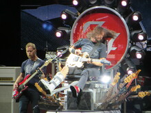 Foo Fighters / Naked Raygun on Aug 27, 2015 [210-small]