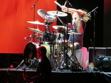 Foo Fighters / Naked Raygun on Aug 27, 2015 [211-small]