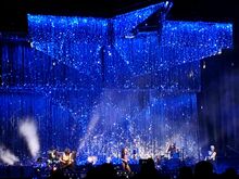 Wolf Alice / Sunflower Bean / Bria Salmena on Dec 8, 2025 [751-small]