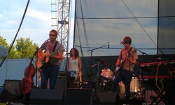Lucinda Williams / Amos Lee on Jul 23, 2011 [930-small]