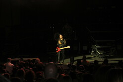 Fall Out Boy, Fall Out Boy / Paramore / New Politics / LØLØ on Jun 28, 2014 [319-small]