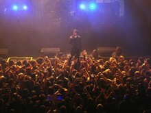 AFI ~ Davey Havok supported by his fans, tags: AFI, San Diego, California, United States, The Observatory North Park - AFI / Souvenirs / Nothing on Feb 20, 2017 [477-small]