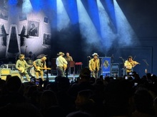 Turnpike Troubadours / Wyatt Flores / Noeline Hofmann on Dec 13, 2025 [878-small]