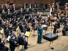Residentie Orkest / Jun Märkl on Dec 14, 2025 [396-small]