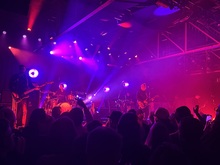 Highly Suspect / Flight Attendant on Dec 14, 2025 [089-small]
