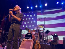 “Home” dedicated to veterans in the audience , tags: Gary Puckett & The Union Gap - Gary Puckett & The Union Gap / Cole Larravide on Dec 19, 2025 [373-small]