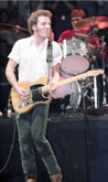 Bruce Springsteen & The E Street Band / Flo and Eddie on Dec 28, 1980 [592-small]
