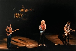 Robert Plant on Jul 17, 1985 [831-small]