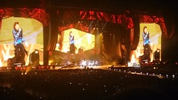 The Rolling Stones / Ed Sheeran on Jun 27, 2015 [312-small]