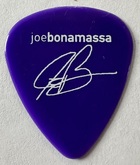 Joe Bonamassa on Oct 27, 2011 [830-small]