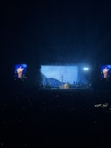 Hozier / Gigi Perez on Jul 27, 2025 [126-small]