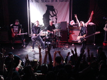 Anti-Flag, tags: Anti-Flag, Los Angeles, California, United States, Troubadour - Anti-Flag / The Bombpops on Jan 3, 2015 [332-small]