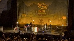 Willie Nelson / Bob Dylan / Billy Strings / Sierra Hull on May 16, 2025 [613-small]