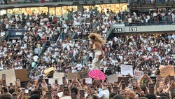 Beyoncé / Jay-Z on Jun 22, 2025 [704-small]