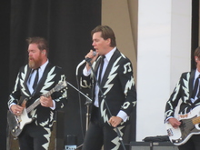 The Hives, Arctic Monkeys / The Hives / The Mysterines on Jun 14, 2023 [868-small]