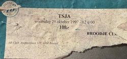 Tsja on Oct 29, 1997 [007-small]