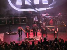 Mammoth WVH / Myles Kennedy / Return to Dust on Nov 19, 2025 [638-small]
