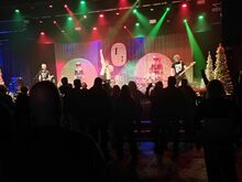 Spike & The Gimme Gimmes / Bad Cop/Bad Cop / PET NEEDS on Dec 10, 2025 [743-small]