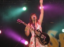 Pistolera, Sfinks 2008 on Jul 27, 2008 [839-small]