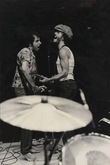 tags: Bruce Springsteen, Steven Van Zandt - Southside Johnny & The Asbury Jukes / Bruce Springsteen / Steven Van Zandt / Roy Bittan / David Sancious on Jan 1, 1976 [946-small]