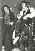 tags: Bruce Springsteen & The E Street Band - Bruce Springsteen & The E Street Band / The Asbury Jukes / Ronnie Spector on May 12, 1977 [628-small]