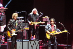Daryl Hall & John Oates / Squeeze on Aug 19, 2021 [122-small]