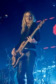 HAIM on Apr 23, 2025 [436-small]
