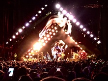 Bruno Mars on Oct 14, 2014 [949-small]