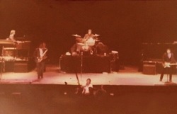 tags: Bruce Springsteen & The E Street Band - Bruce Springsteen & The E Street Band on Feb 23, 1981 [048-small]