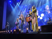 Miranda Lambert / Little Big Town / Natalie Hemby / Tenille Townes on Jul 12, 2018 [916-small]