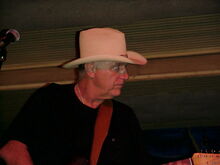 Jerry Jeff Walker on Sep 17, 1999 [103-small]