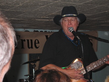 Jerry Jeff Walker on Apr 1, 2005 [124-small]