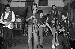 tags: the iguanas - the iguanas / Bruce Springsteen on Feb 2, 1992 [599-small]
