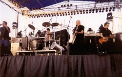 Adema, Disturbed / Adema / Drowning Pool / Stereomud / Systematic on Sep 24, 2001 [369-small]