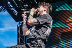 Holding Absence , When We Were Young Festival 2025 (Day 2 of 2) on Oct 19, 2025 [956-small]