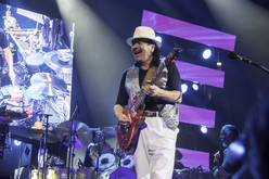 Santana on Jun 30, 2017 [637-small]