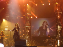 tags: Martina McBride, Wilkes-Barre, Pennsylvania, United States, Wachovia Arena at Casey Plaza - Martina McBride / Little Big Town / Rodney Atkins on Jun 29, 2007 [298-small]