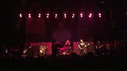 Yellowcard / sandlot heroes / We Are the In Crowd / The Wonder Years on Nov 16, 2012 [487-small]